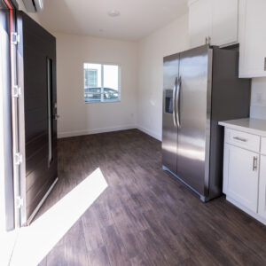 Student Housing Apartments Near USC Los Angeles | MPM Pacific Rental