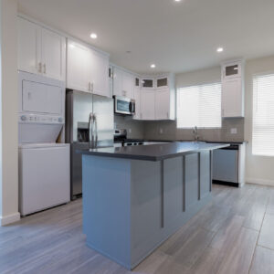 1130 W 39th St, Los Angeles, CA 90037